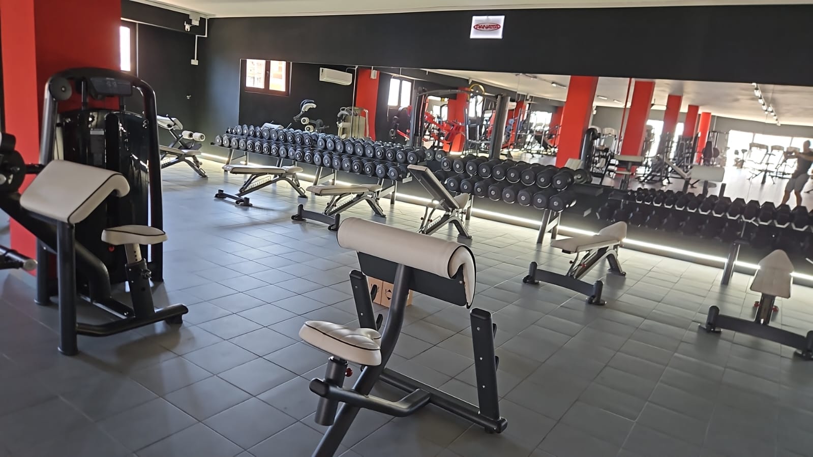 Sala Attrezzi EWO Fitness Montesarchio